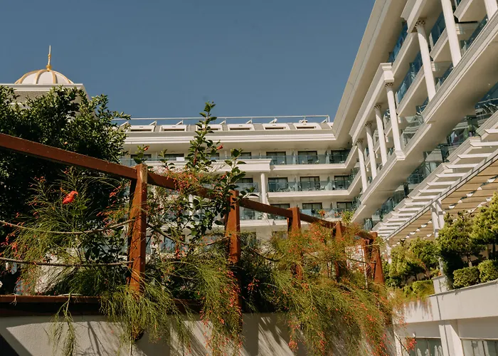 Üdülőközpont Castival Side