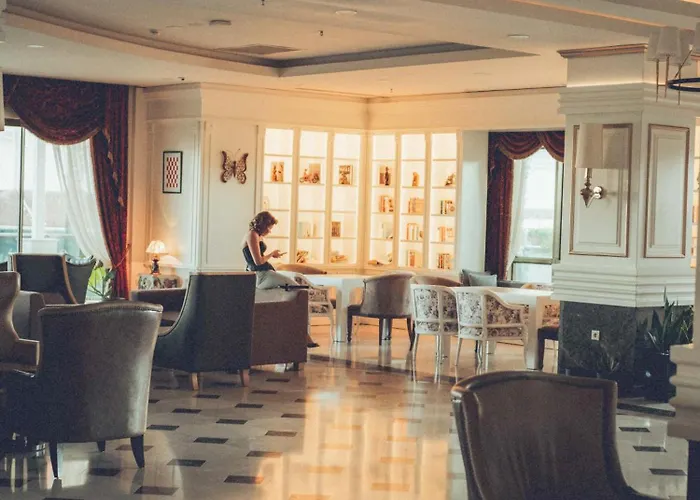 Üdülőközpont Castival 5*